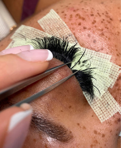 Pre made lash spikes 0.07